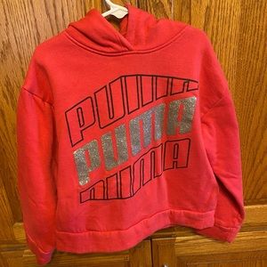 Girls Pink Puma size 7 sweatshirt with hood